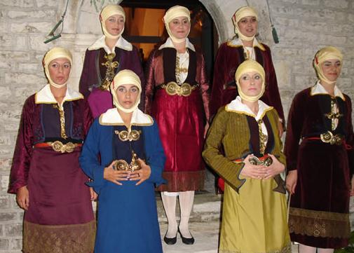 ΠΑΡΑΔΟΣΙΑΚΗ ΦΟΡΕΣΙΑ ΠΩΓΩΝΙΟΥ