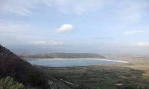 Λίμνη Τάκα